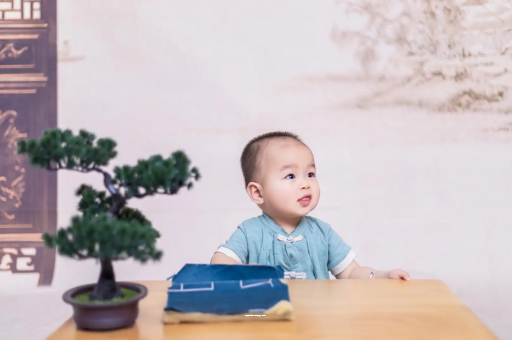 新安八个月宝宝可以吃盐吗 新安八个月宝宝可以吃盐吗